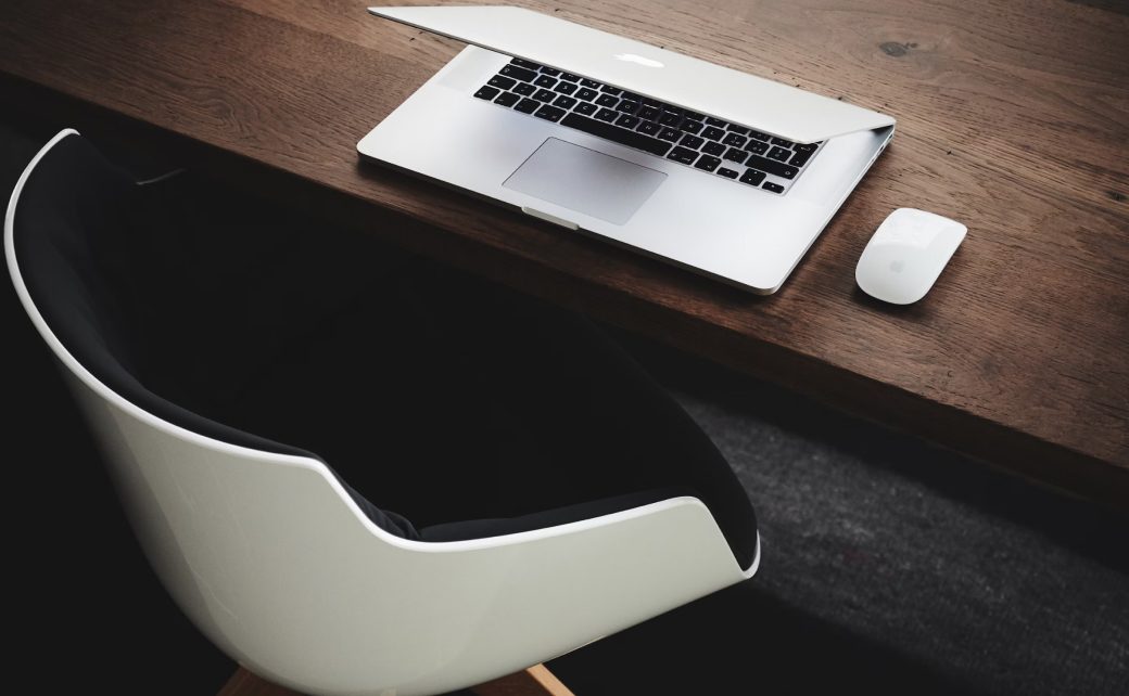 Compliance 4site - Transitioning a Federal Government Department to eLearning