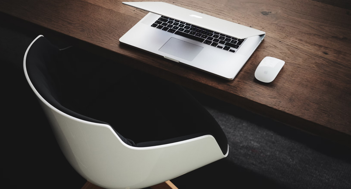 Compliance 4site - Transitioning a Federal Government Department to eLearning